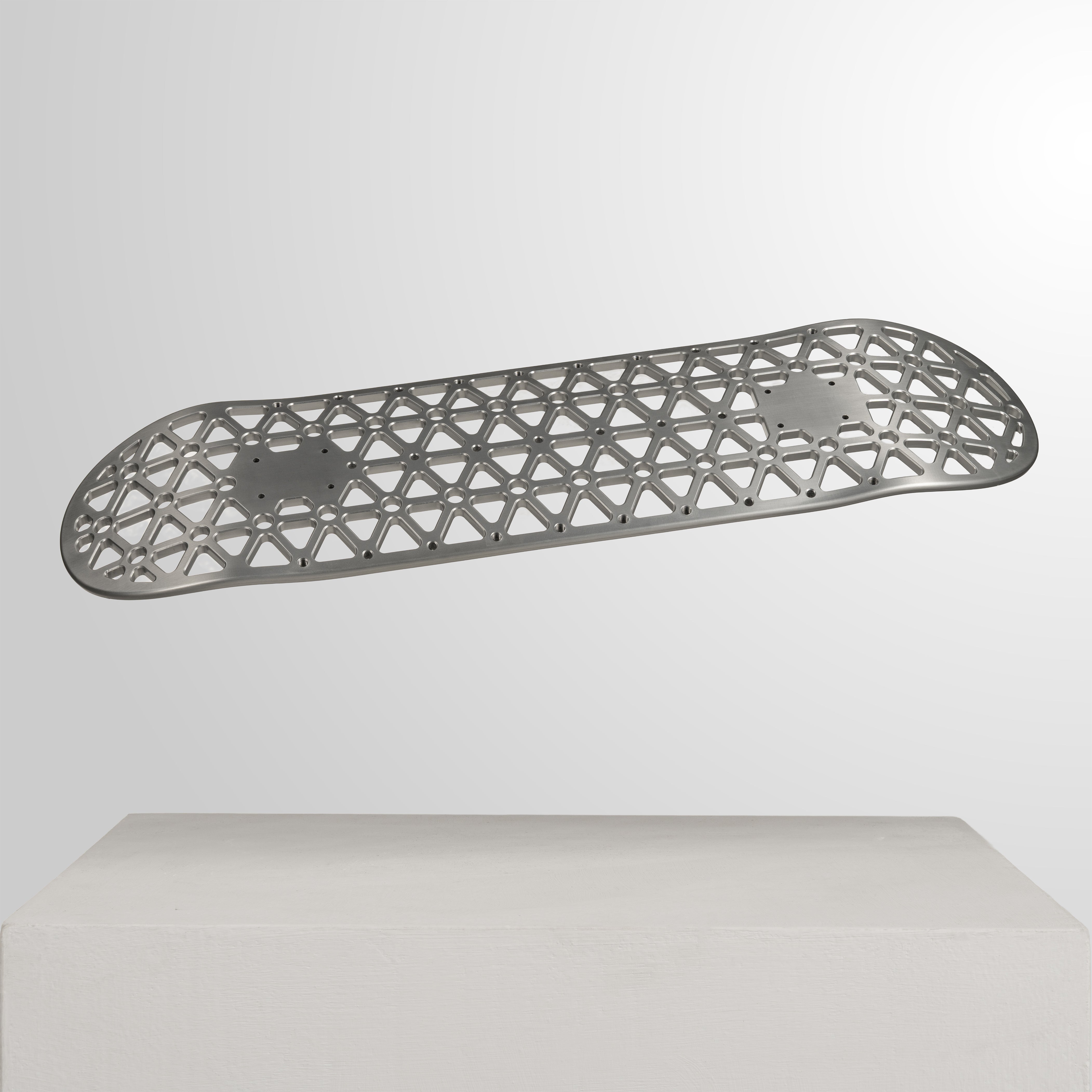 Eikon - Skateboard d’arredo in alluminio